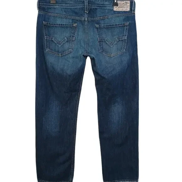 Diesel Larkee Jeans Men’s Tag 38 x 32 actual 40 x 33 Dark Wash Straight Leg - Picture 2 of 14